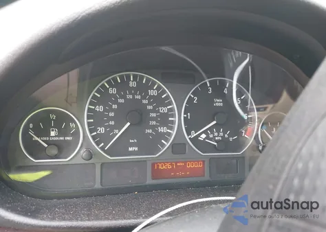 2003 BMW 330Xi from USA, damaged, VIN WBAEW53403PN31062